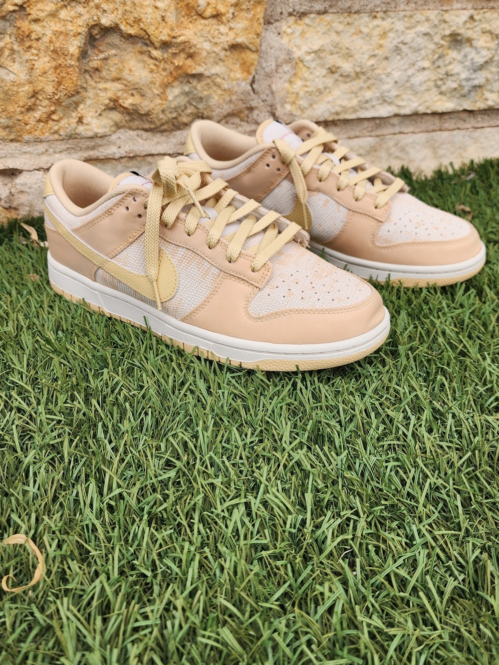 Nike Wmns Dunk Low 'Light Orewood Snakeskin' - Peach/Beige